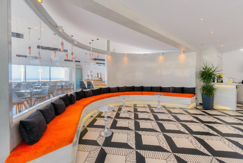 B Suites Фира Екстериор снимка